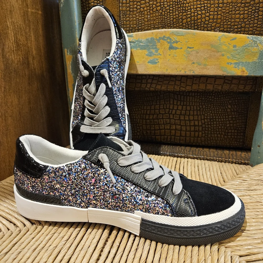 Steve Madden Women's Embark Glitter Low Leather Top Sneaker - Size 6M